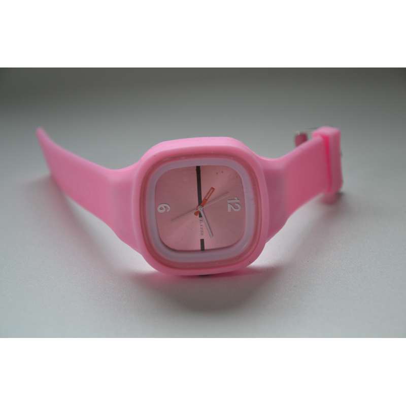 Zegarek na rękę silikonowy różowy